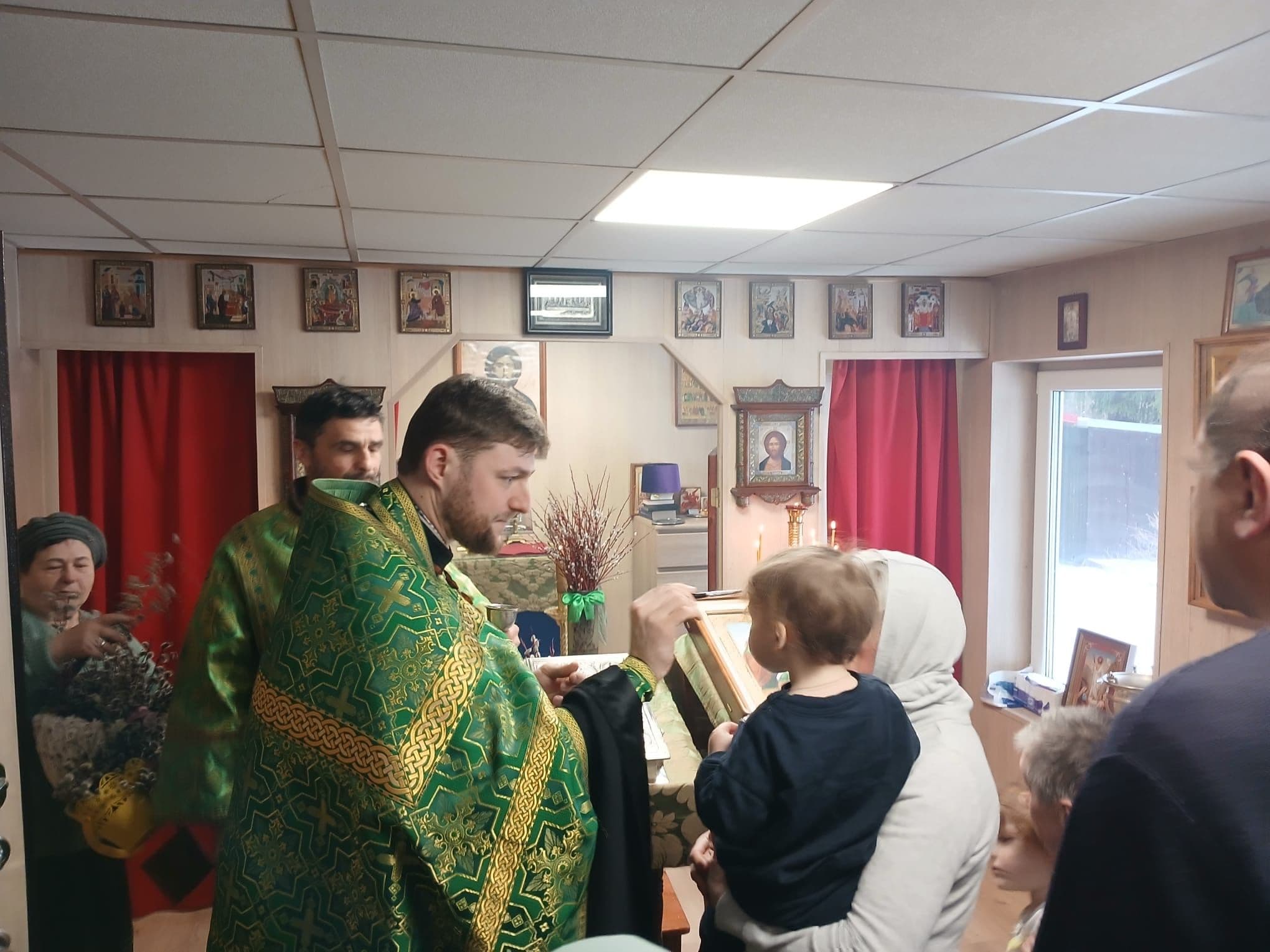 PÜHAPÄEV ISSANDA JERUUSALEMMA MINEMINE. PALMIPUUDE PÜHA