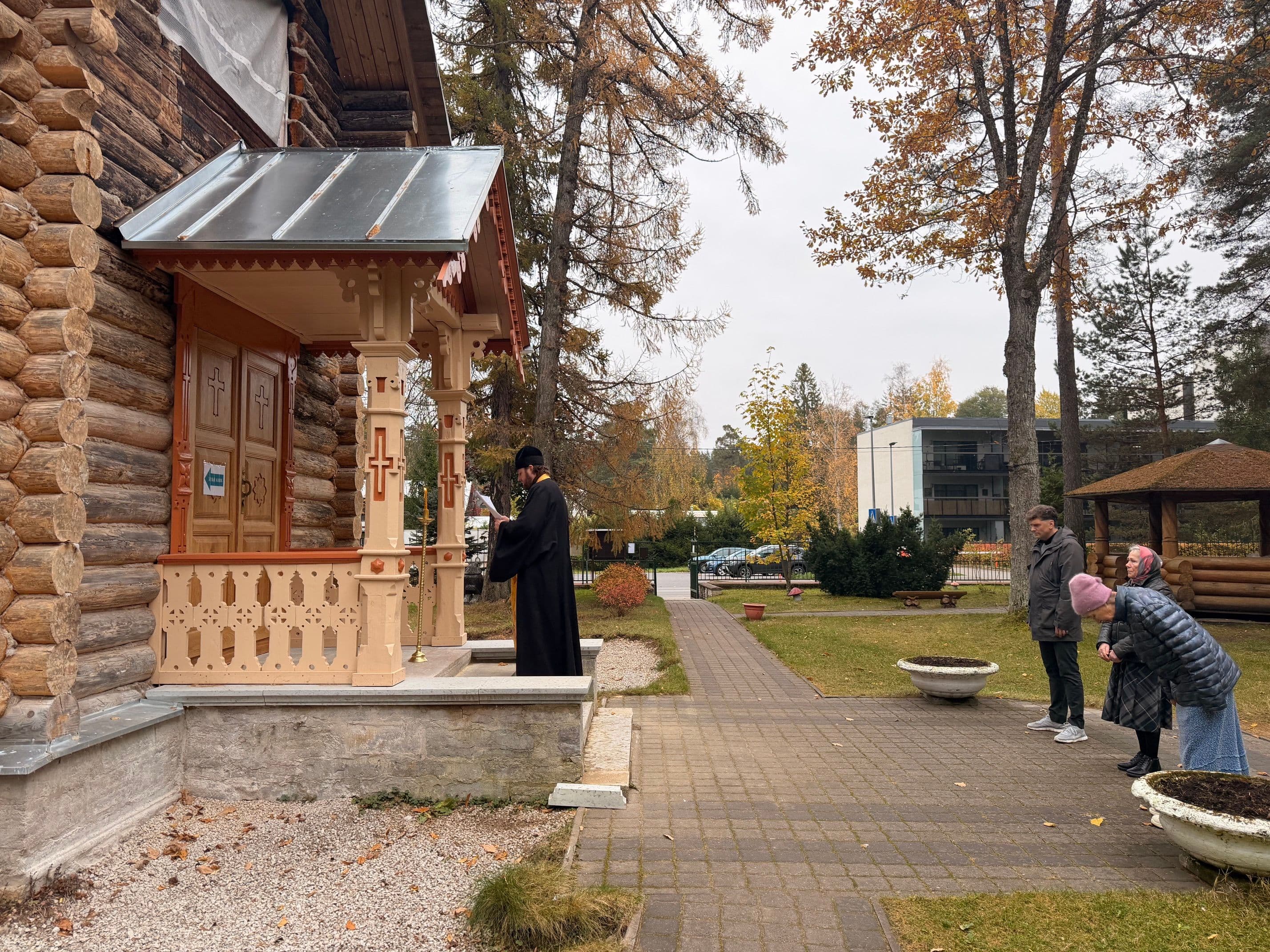 Kaasani Jumalasünnitaja ikooni akatist kiriku taastamisel oleval territooriumil