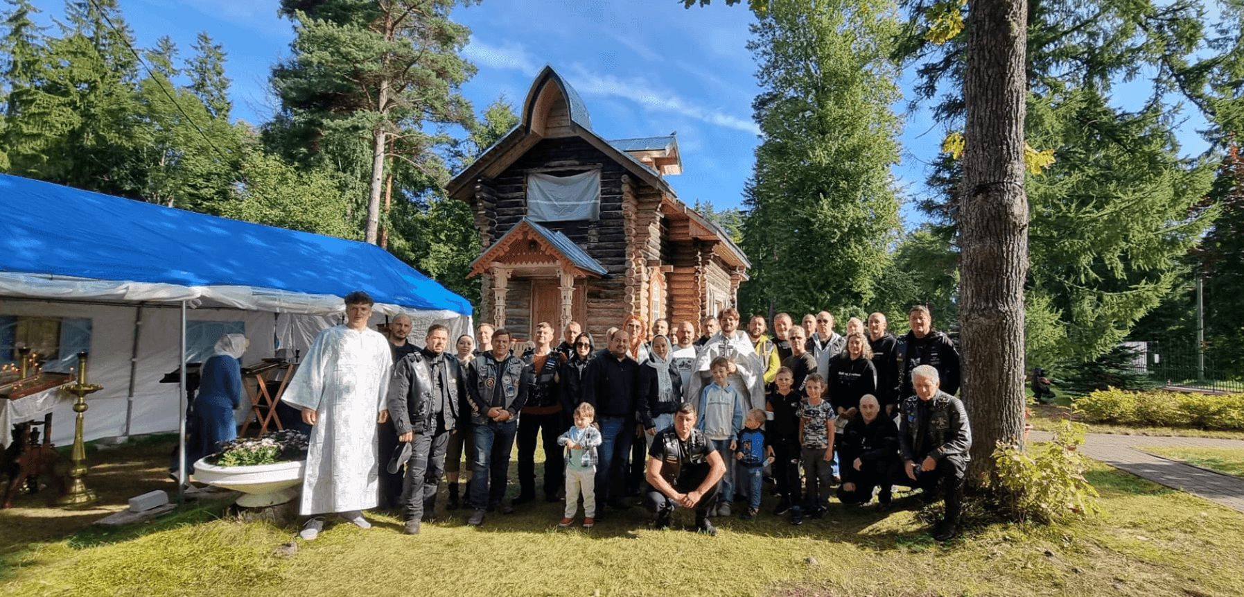 Missa, milles osalesid mootorratturid ja bikerid