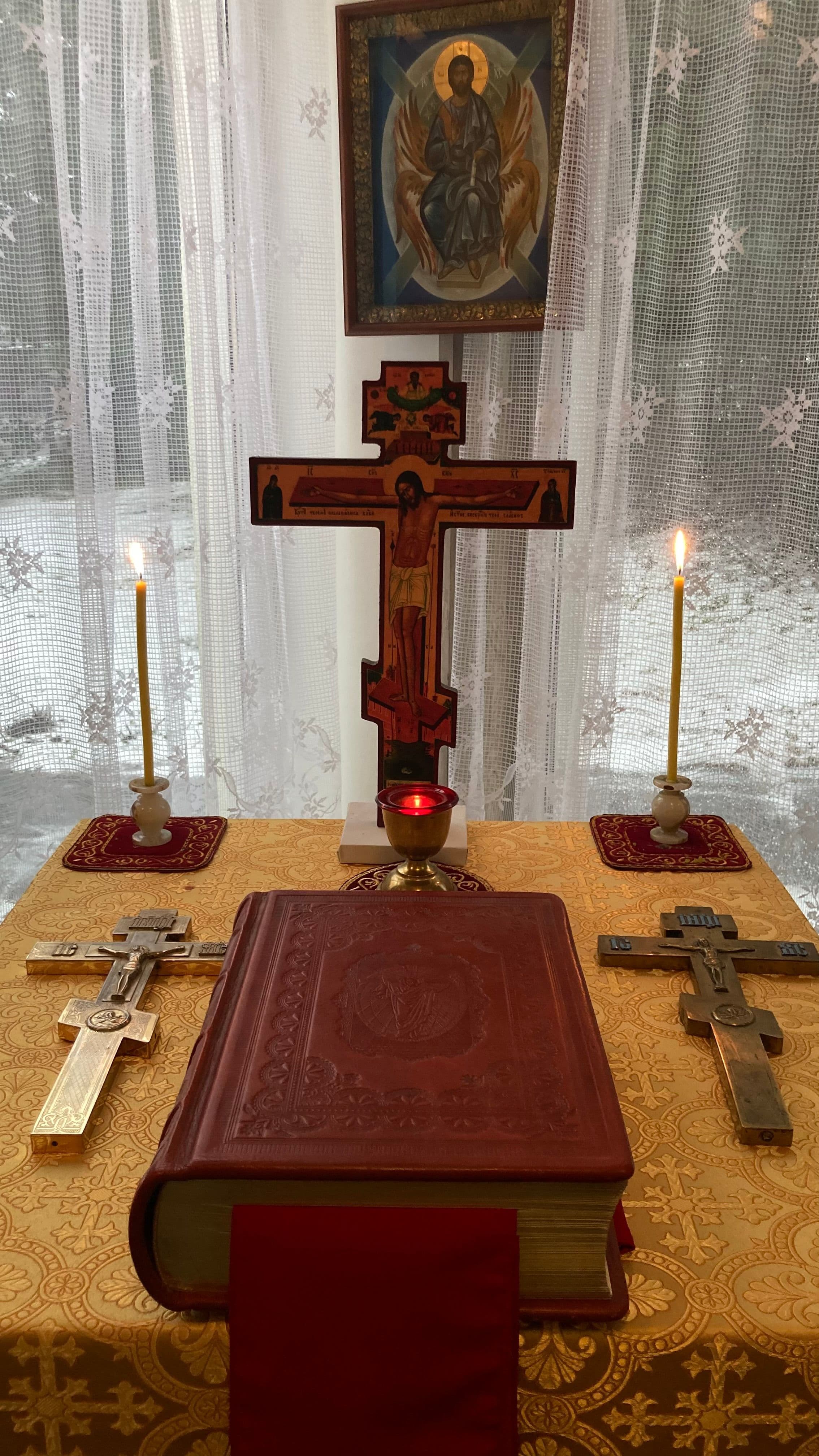 Jumaliku Liturgia pühale peaingel Miikaeli kirikus Narva-Jõesuu Hooldekodu juures